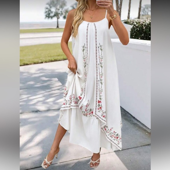 Floral Embroidered White Maxi Dress - Picture 1 of 7